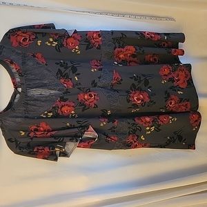 Torrid short sleeve shirt with lacy cutouts